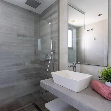 Oasis Vii Thaini With Roofterrace * Торевьиа
