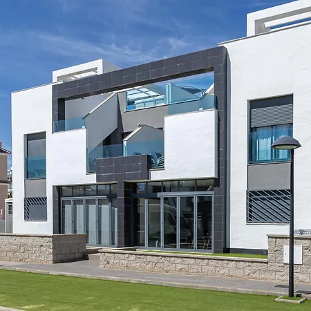 Oasis Vii Thaini With Roofterrace Апартаменты Торевьиа