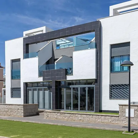 Oasis Vii Thaini With Roofterrace