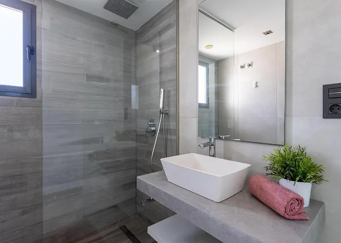 Oasis Vii Thaini With Roofterrace